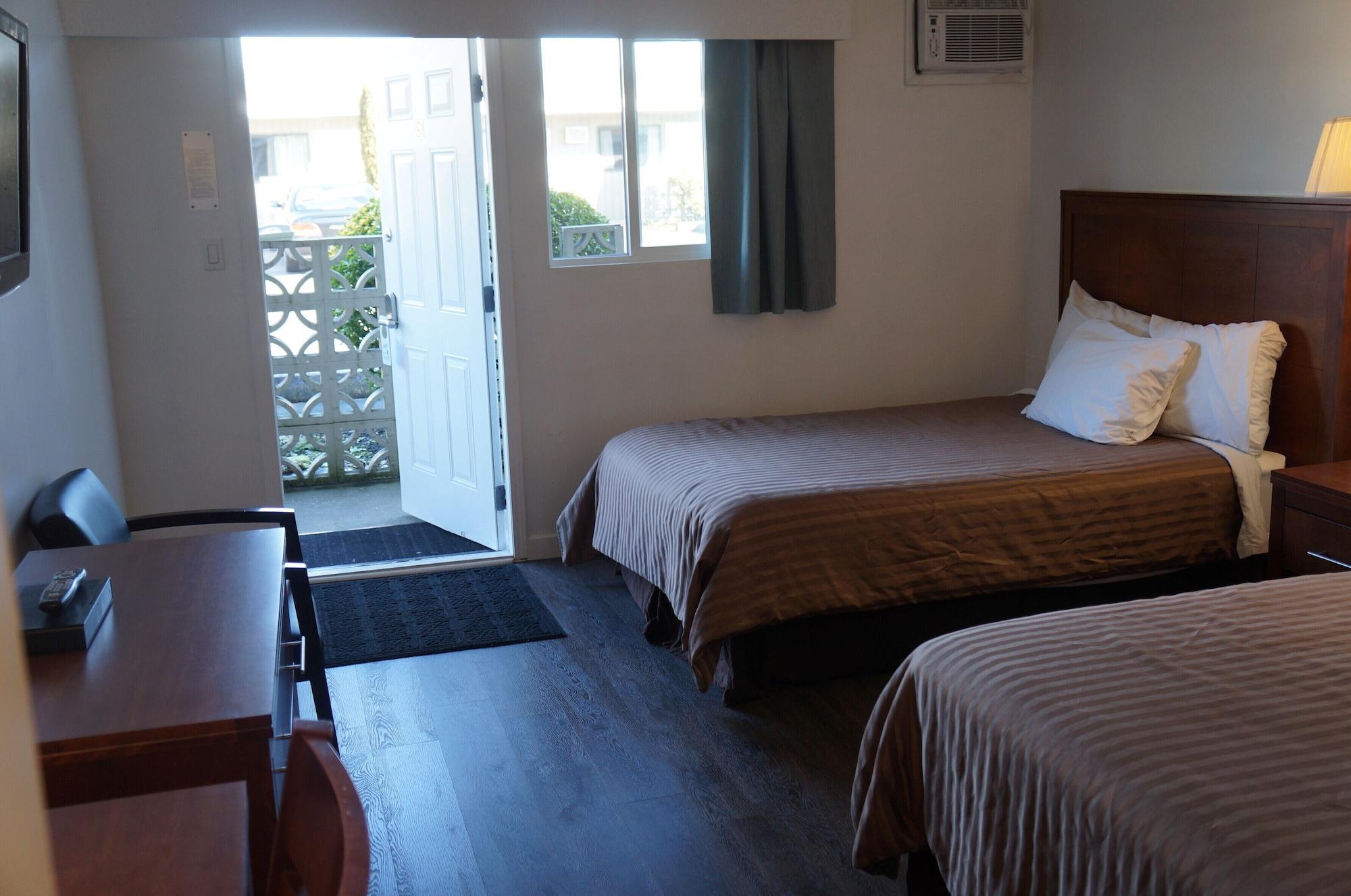 לאנגלי Westward Inn & Suites מראה חיצוני תמונה